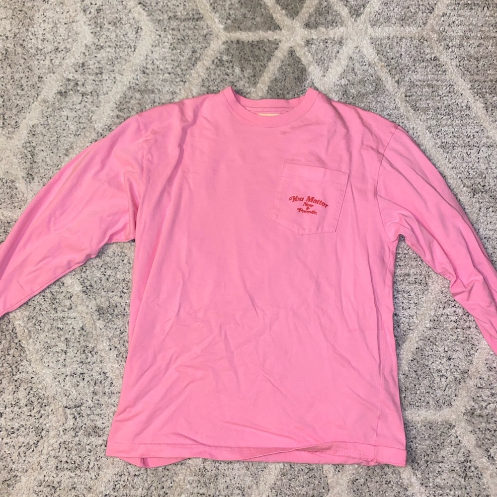 Pink long sleeve shirt